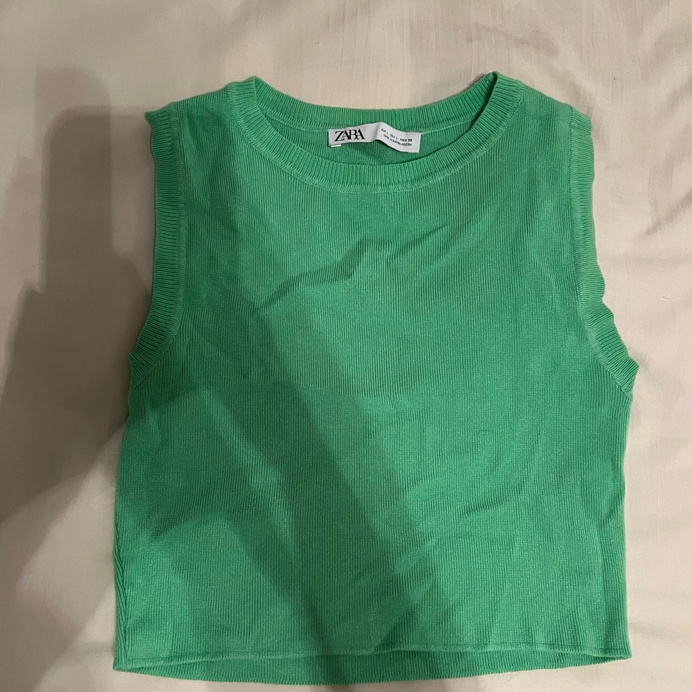 Zara Green Sleeveless Knit Tank Top